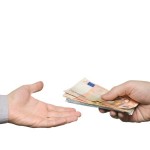 Prohibido pagos en efectivo de más de 2.500 euros